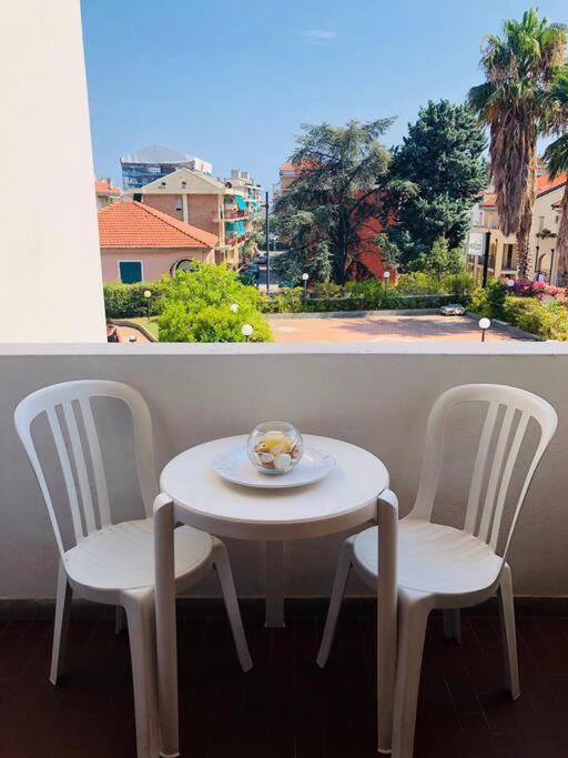 Pietra Ligure - Essential With Swimming Pool Apartment Exterior photo
